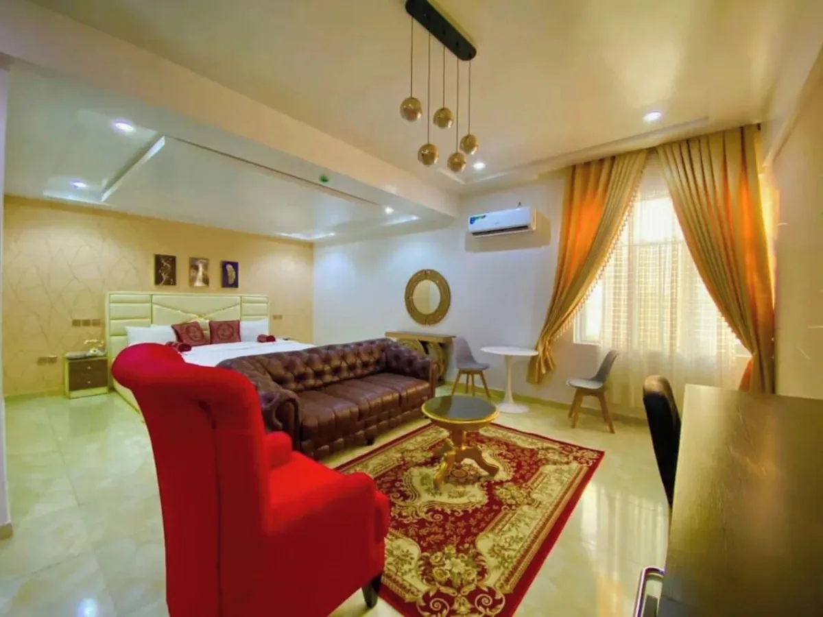 De Castle Hotel & Resort Enugu
